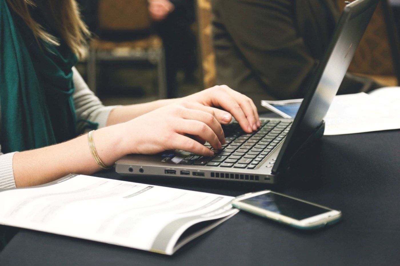 Reply to a difficult email calmly